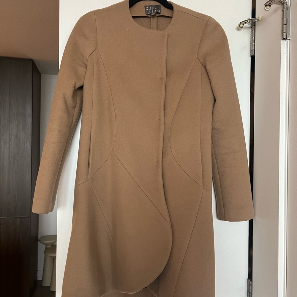 Camel Roberta Furlanetto A line tulip coat.